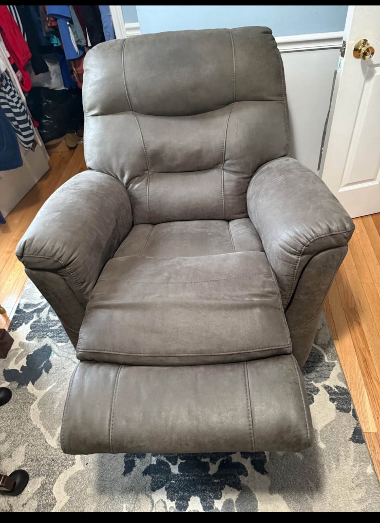 Recliner