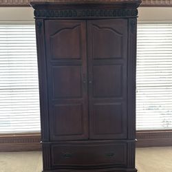 Armoire Cabinet