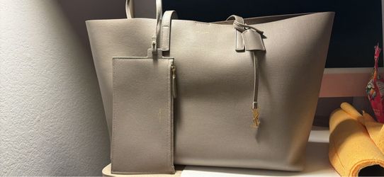 YSL (SAINT LAURENT) tote bag medium