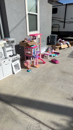 Garage Sale!