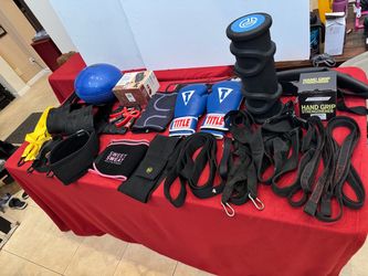 Workout Exercise Gear/Fitness Accessories 25 Pc.  Lot
