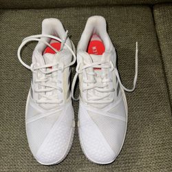 Adidas Bounce Women’s Pickleball Shoes