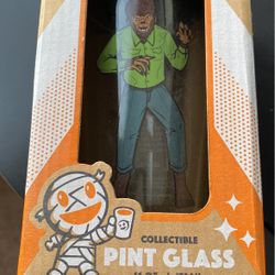 NEW Super7 Collectible Pint Glass (16 oz) Wolf Man -$35