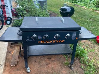 Black stone grill