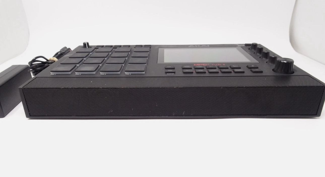 Akai MPC LIVE II Standalone