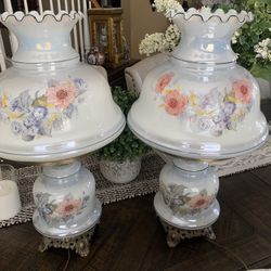 TWO VINTAGE LAMPS