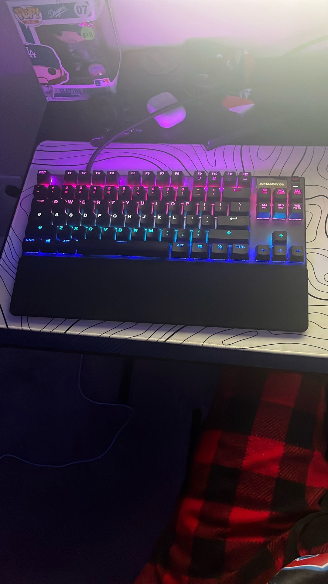 APEX PRO TKL STEELSERIES GAMING KEYBOARD
