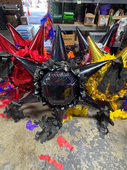 Plain black / negro star bola piñata