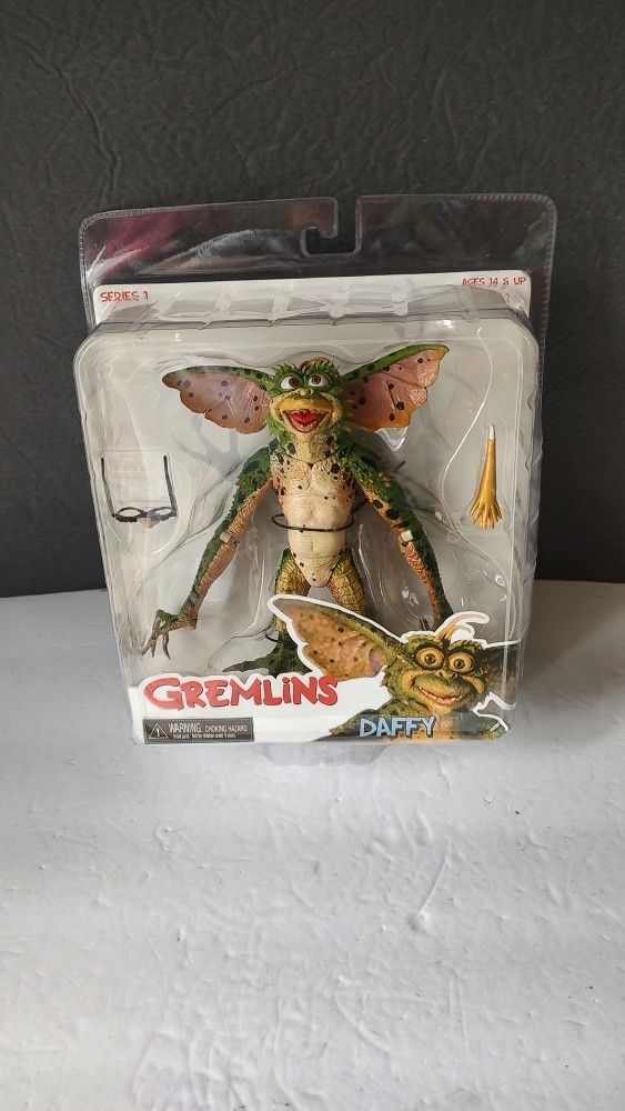 NECA REEL TOYS GREMLINS ACTION FIGURES 