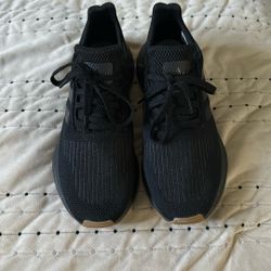 Adidas Size 9 Men’s 