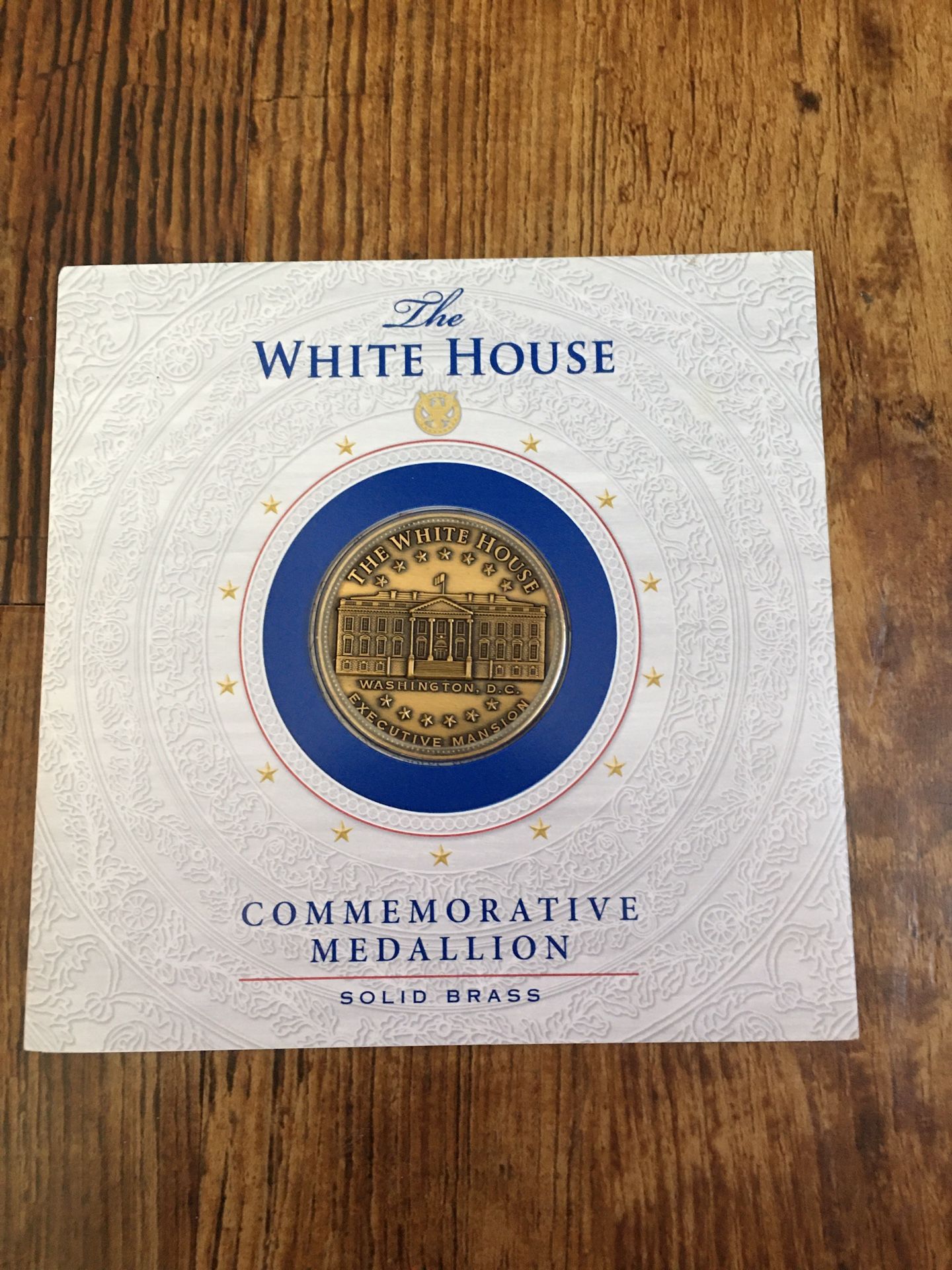 2 White House medallions