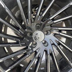22 Inch Lexani Rims 
