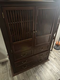 Canadal Armoire Dresser