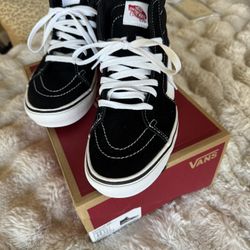 NEW Vans High Top 