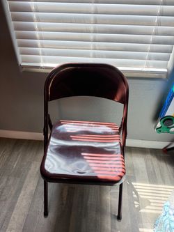 Dark Red Metal Folding Chair -set of 5