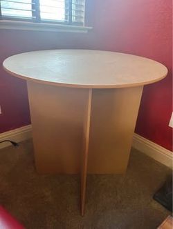 30 inch Round Wooden Display Table