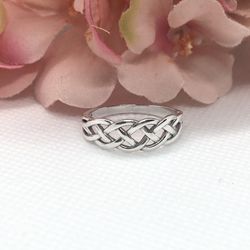 Braided Ring Size 8