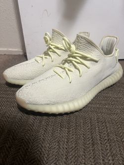 Yeezy 350 V2