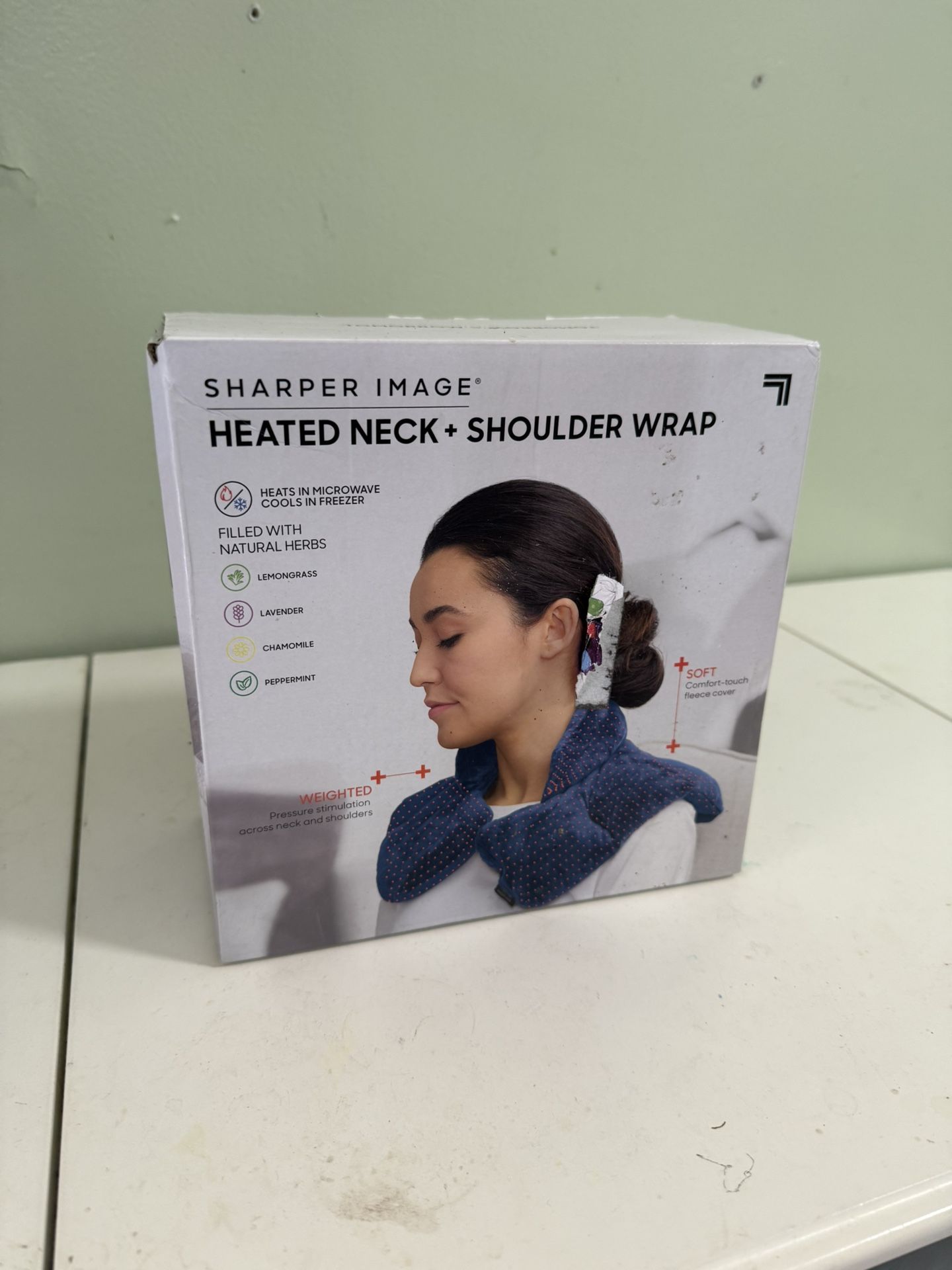 Sharper ImageĀ® Hot & Cold Herbal Aromatherapy Neck & Shoulder Plush Wrap Pad for Soothing Muscle Pain and Tension Relief Therapy, 100% Natural Lavende