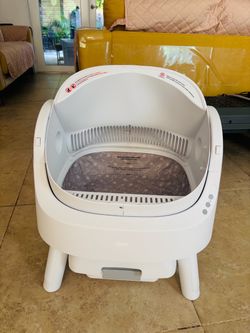 Automatic Self-Cleaning Cat Litter Box