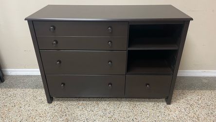 Baby Changing Table 4 Dresser Drawer 47”W 🚚 extra