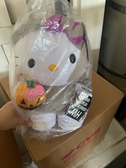 Hello kitty steppers New $15