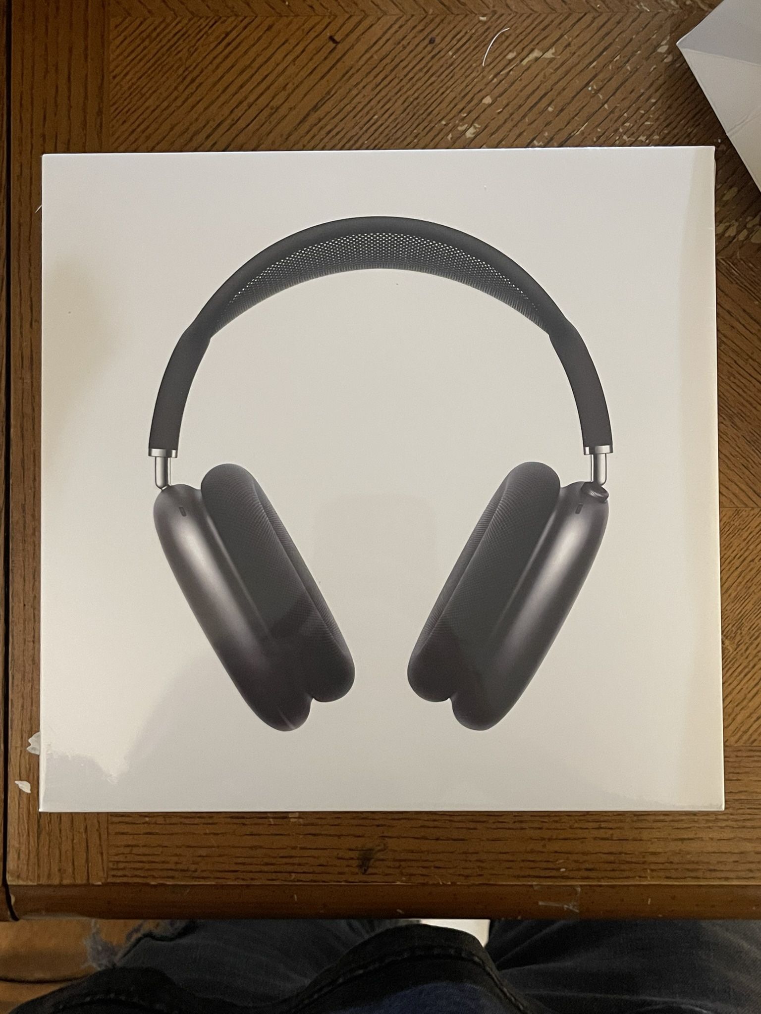 Brand New Apple AirPods Max – Sealed in Box - Black– Price Negotiable