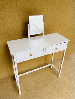 NEW Small Vanity w/ Fabric Drawers $50 pick up in 34746