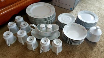 FÃne China - Serves 8