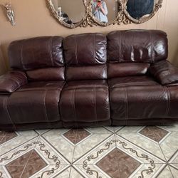 Sofa Reclinable De Piel No Roto  600  Dlls Northeast No Ofrecer Menos ,firme Por Mccombs