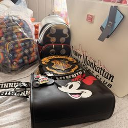 Loungefly Bags And Wallets