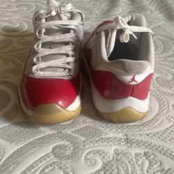 jordan 11s cherry 