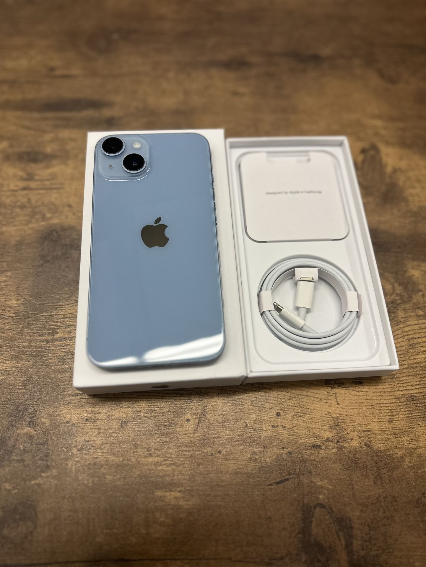 Apple iPhone 14 128gb Unlocked With 3 Months Warranty