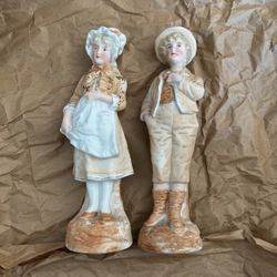 Vintage Ceramic Couple Figurine