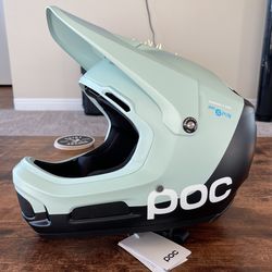 Full Face Bike Helmet M/L 55-58 POC