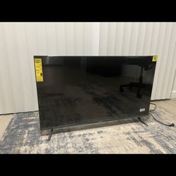 40 Inches Hisense TV With Remote 