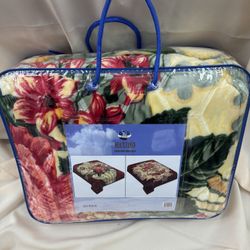 Floral Queen Reversible Blanket 