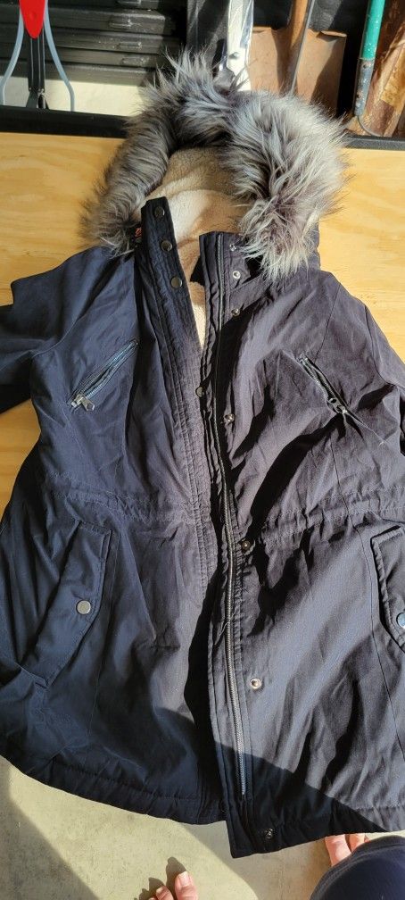 Women's Winter Coat With Hood