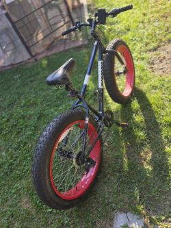 Cycling
Bikes
Mongoose Adult 26” Argus Trail Fat Tire Mountain Bike