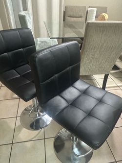 bar stools
