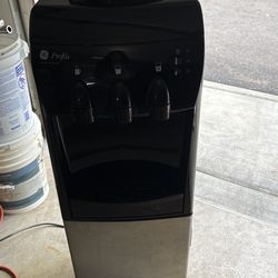 GE profile Hot Cole Console Works Good
