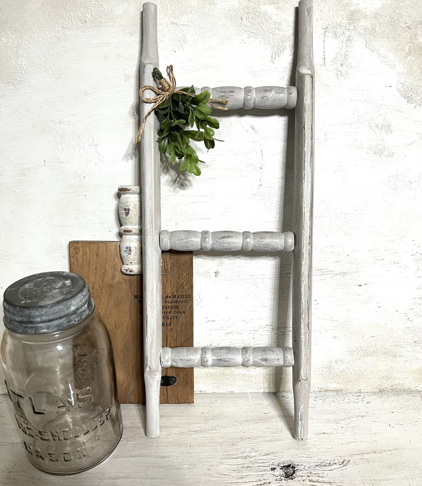 Mini Spindle Ladder