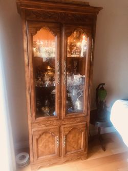 Classic Wood China Cabinet with glass doors