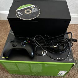 Xbox Series X – Barely Used, Original Box  + Call of Duty 500$ OBO (Read Description)