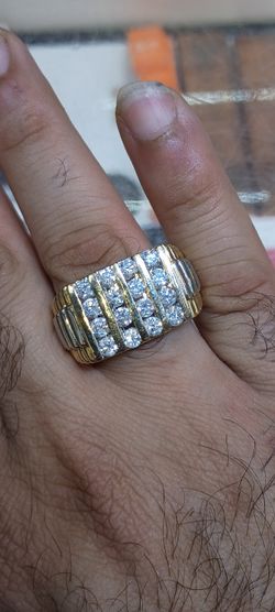 14k Gold Diamond Ring