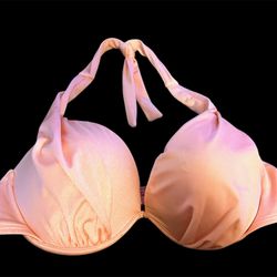 Victoria’s Secret parfait pink bombshell bikini top