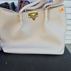 Medium Tote Bag