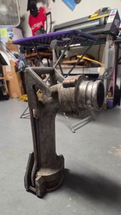 dual point vapor recovery elbow (such as models manufactured by Dixon Valve or Franklin Fueling Systems)