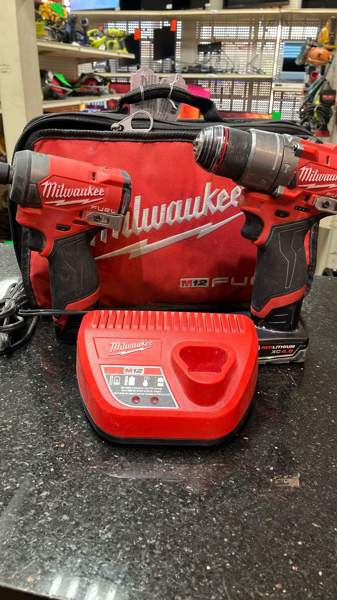 Milwaukee Set #109647-1 MJ
