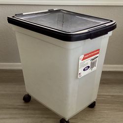 50 lb Large Pet Dog Cat Food Rolling Plastic Storage Container on Wheels